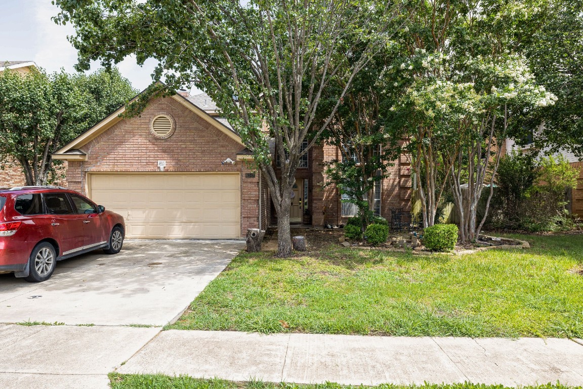 6347 Lake Bluff Drive Dallas TX 75249