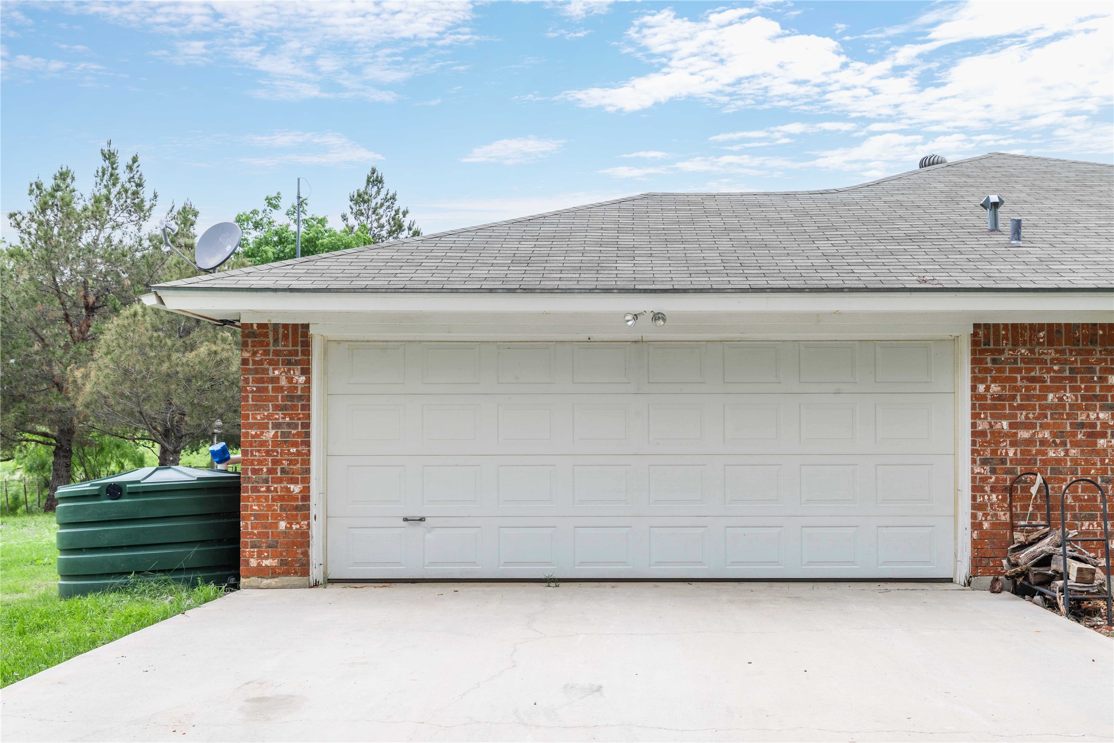 4300 County Road 372 Early TX 76802