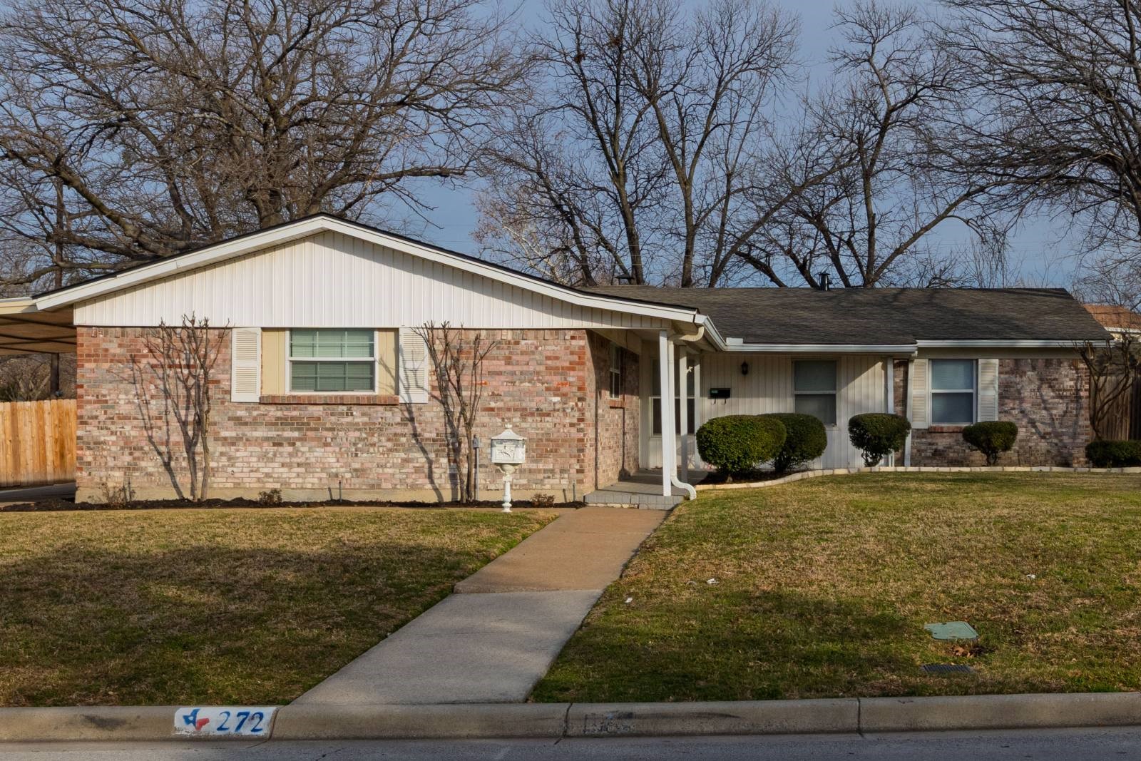 272 Palomino Drive Saginaw TX 76179