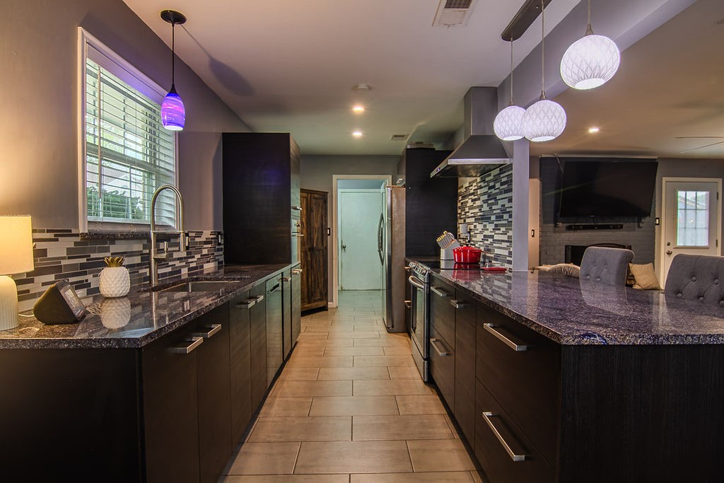 304 Johnston Boulevard Waxahachie TX 75165