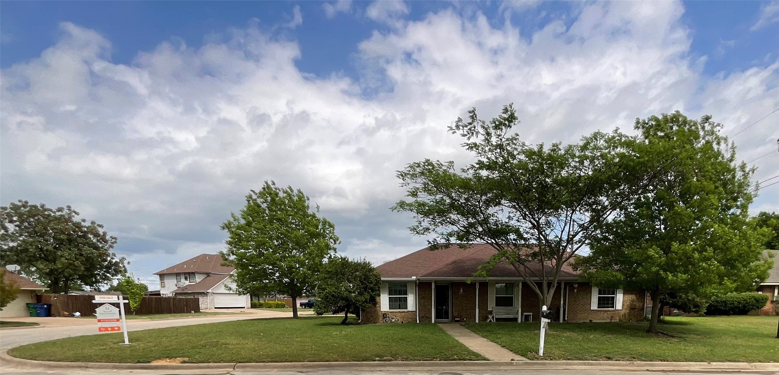 304 Johnston Boulevard Waxahachie TX 75165