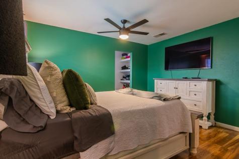 304 Johnston Boulevard Waxahachie TX 75165