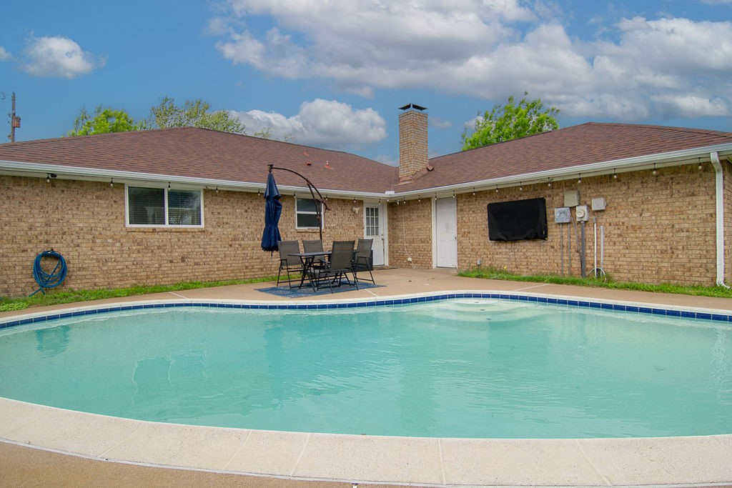 304 Johnston Boulevard Waxahachie TX 75165