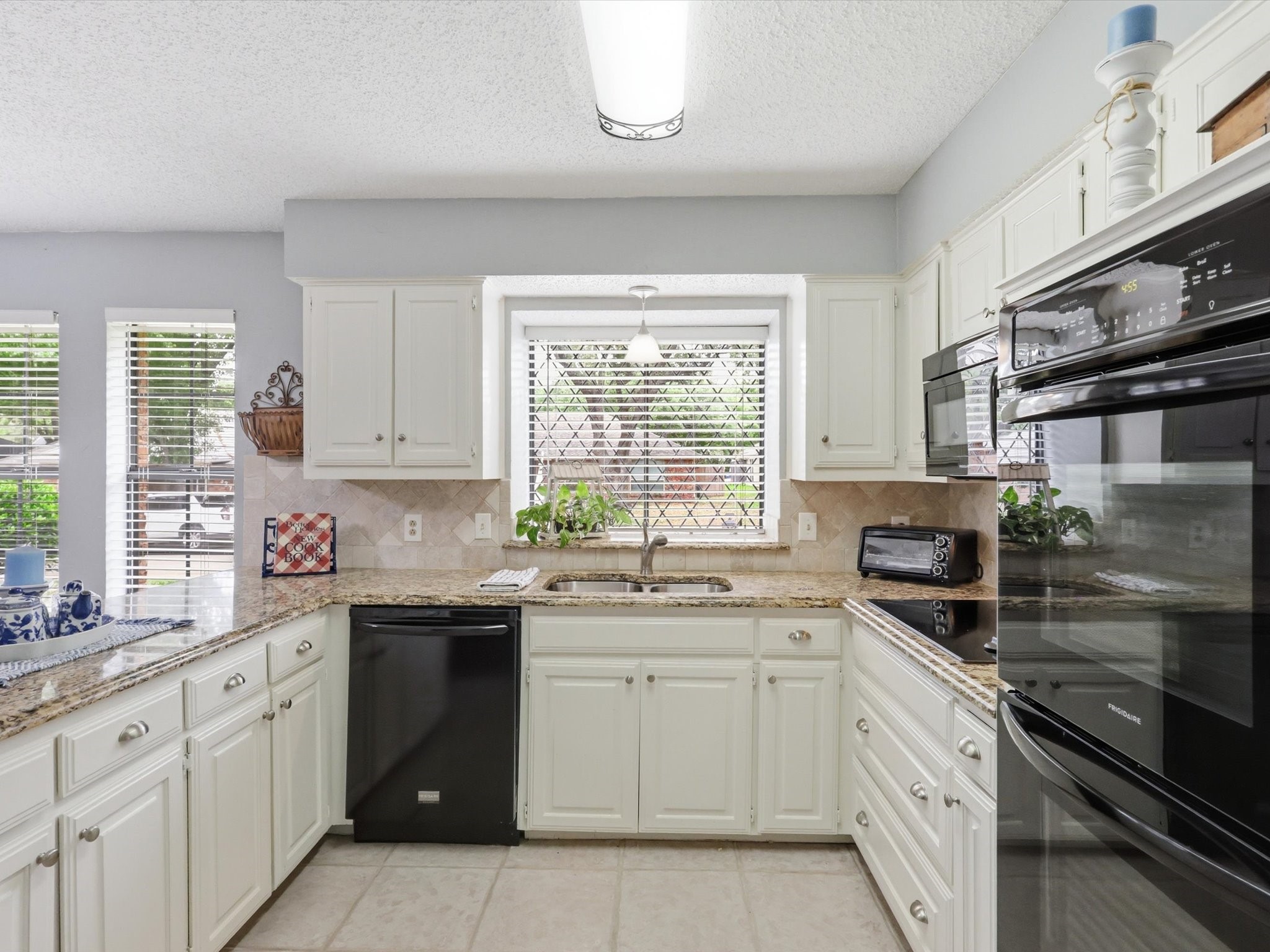 2328 Stone Glen Lane Carrollton TX 75007