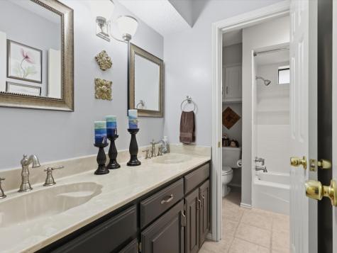 2328 Stone Glen Lane Carrollton TX 75007