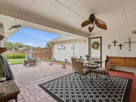 2328 Stone Glen Lane Carrollton TX 75007