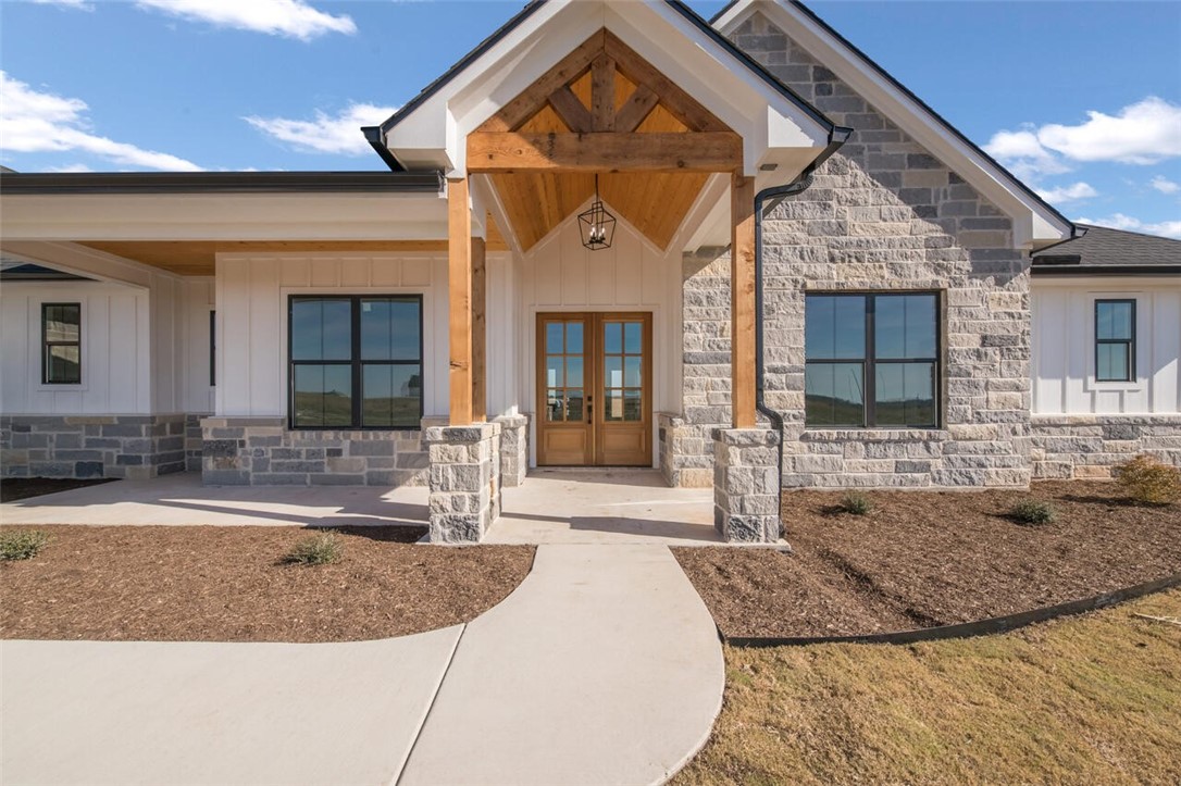 493 Willow Moon Ranch Road Crawford TX 76638