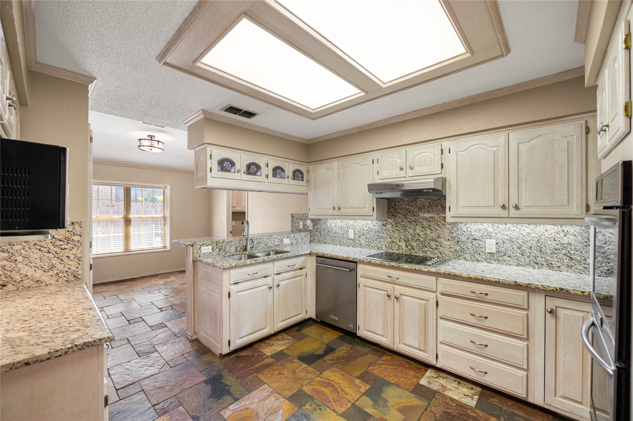 329 Hideaway Lane E Hideaway TX 75771