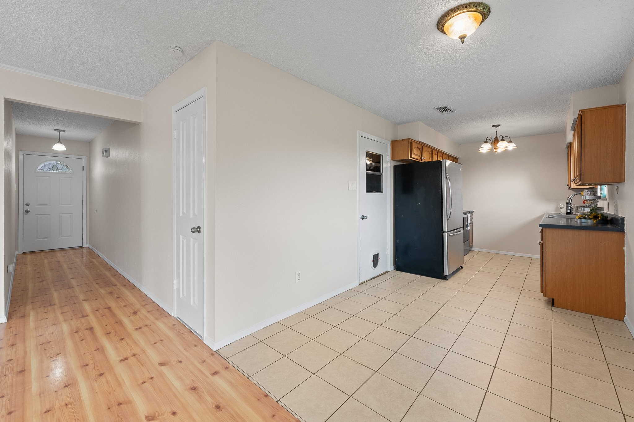 1013 Waverly Drive Arlington TX 76015