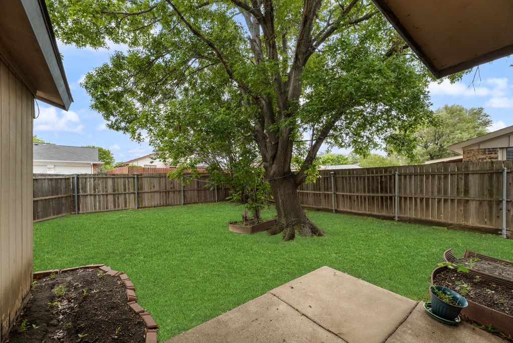 4012 Shackelford Drive Mesquite TX 75150