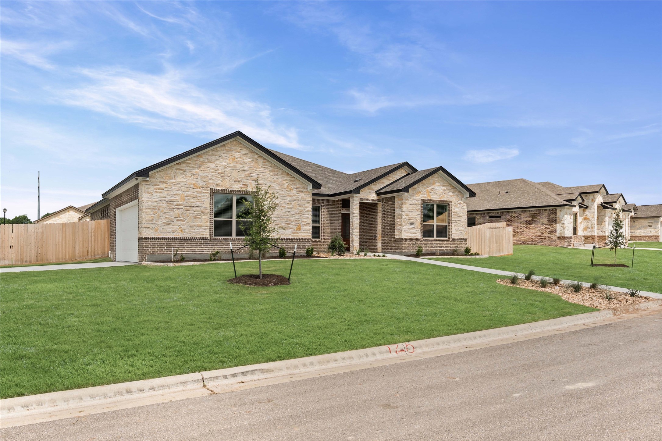 126 Lasso Loop Lorena TX 76655