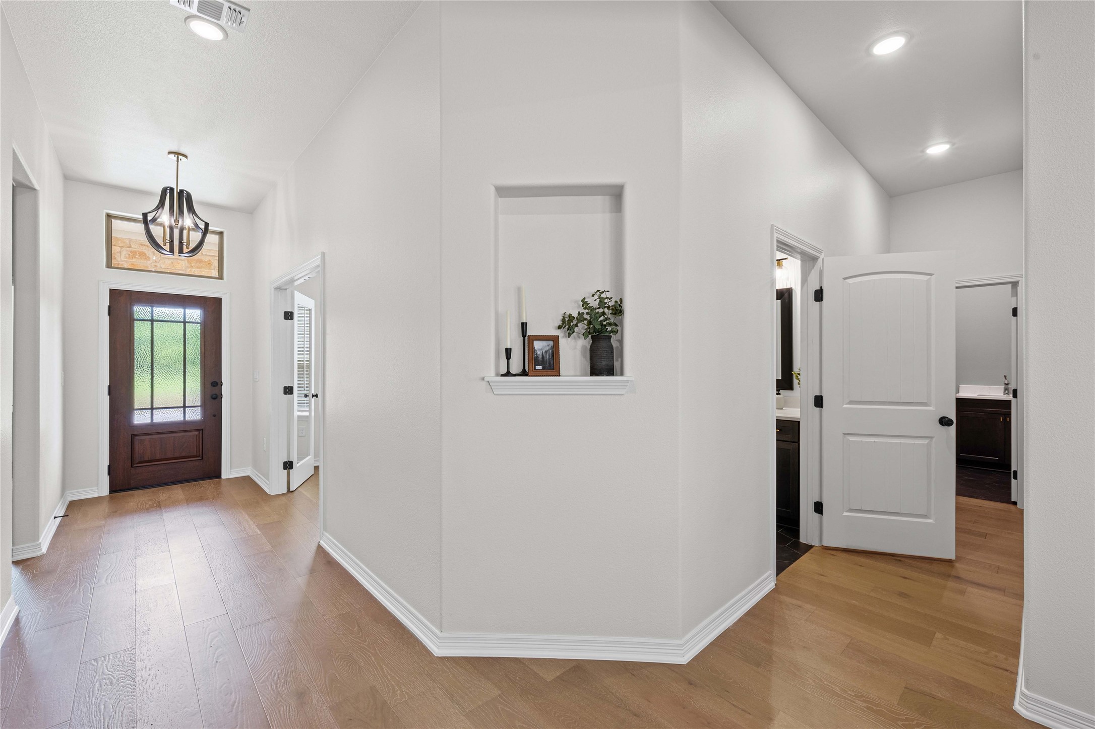 126 Lasso Loop Lorena TX 76655