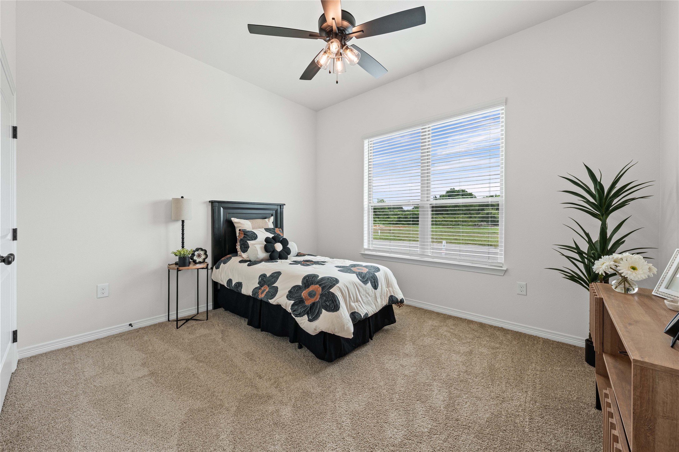 126 Lasso Loop Lorena TX 76655
