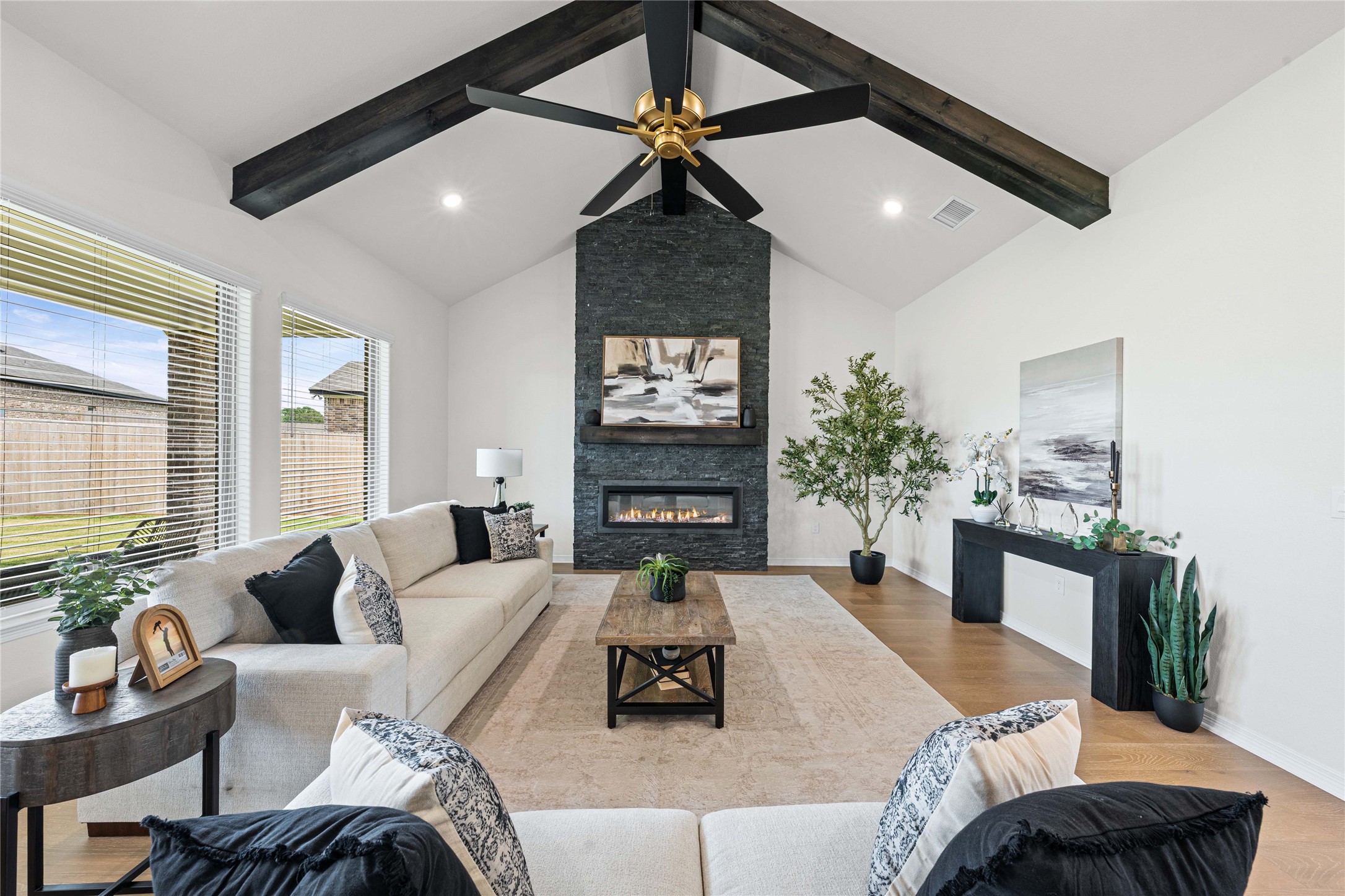 126 Lasso Loop Lorena TX 76655