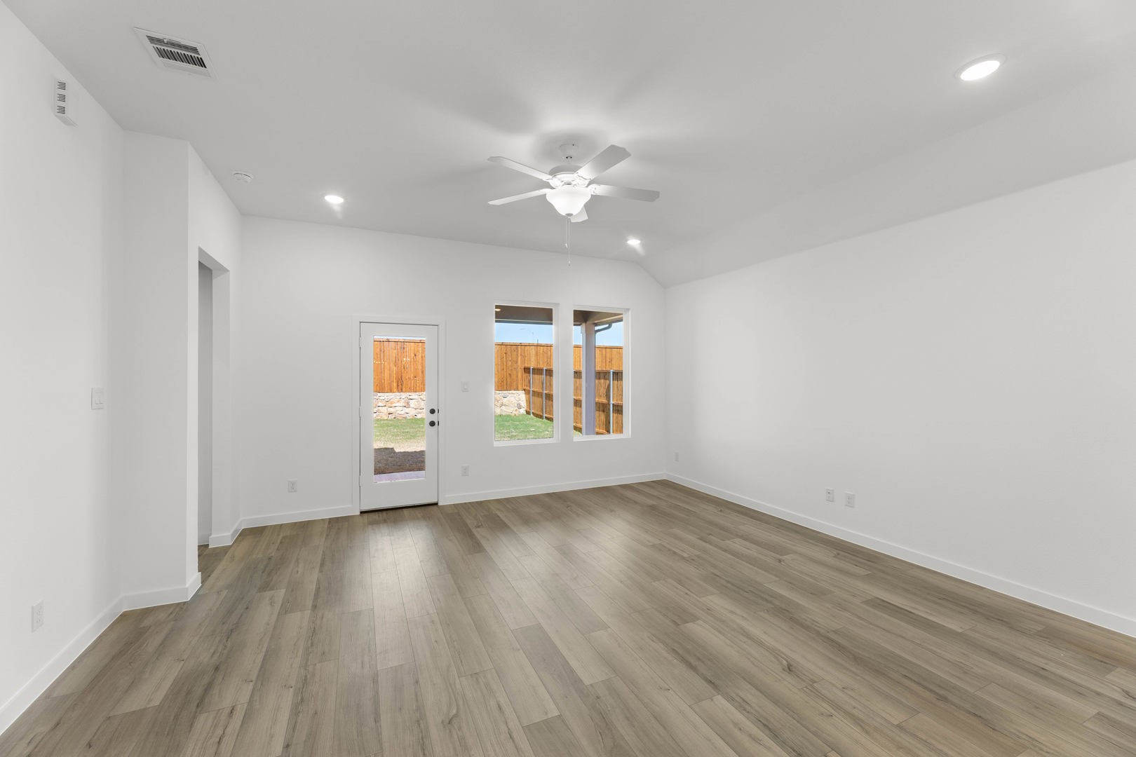 677 Tyronza Drive Justin TX 76247
