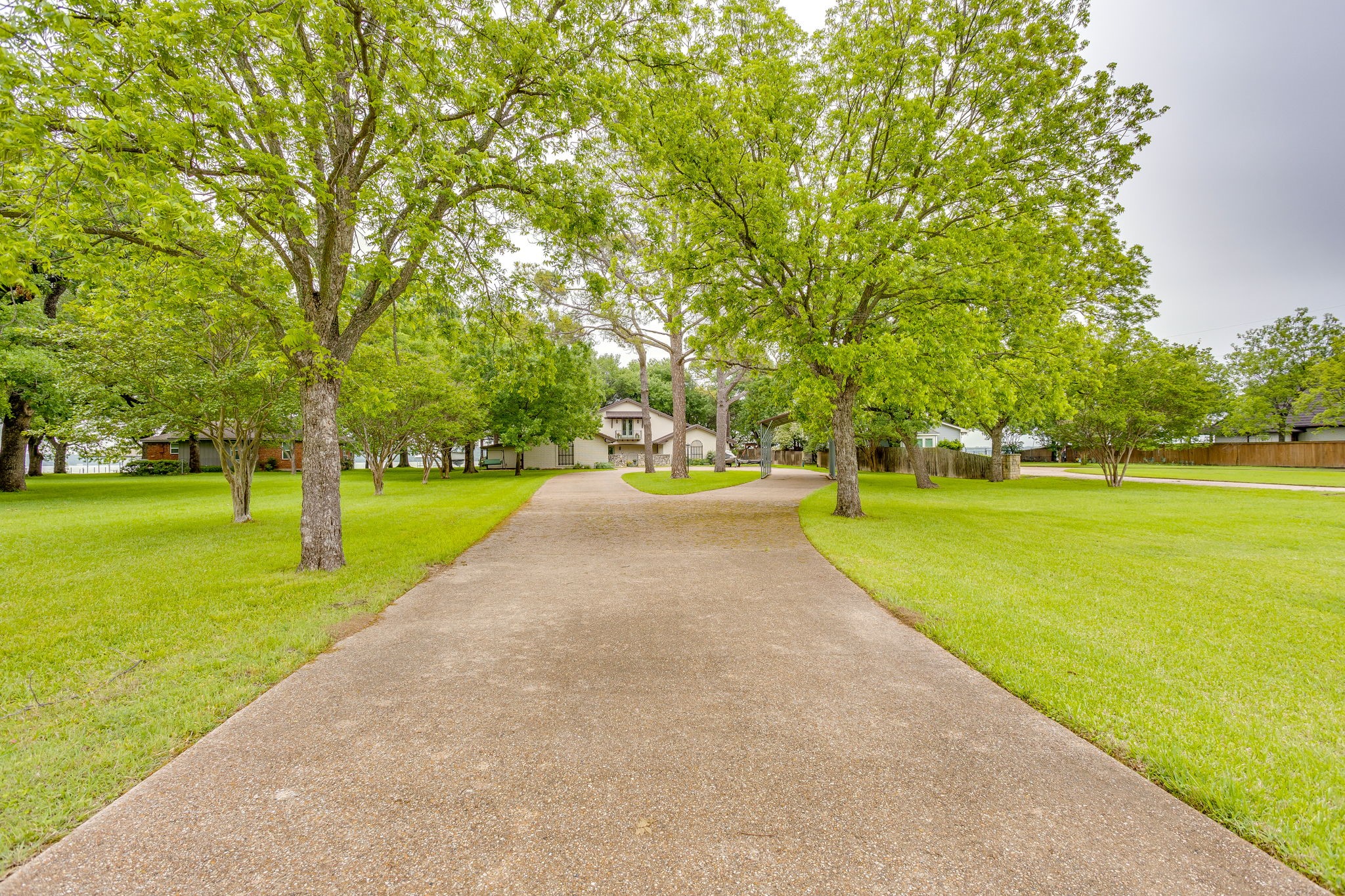 10814 Power Squadron Road Azle TX 76020