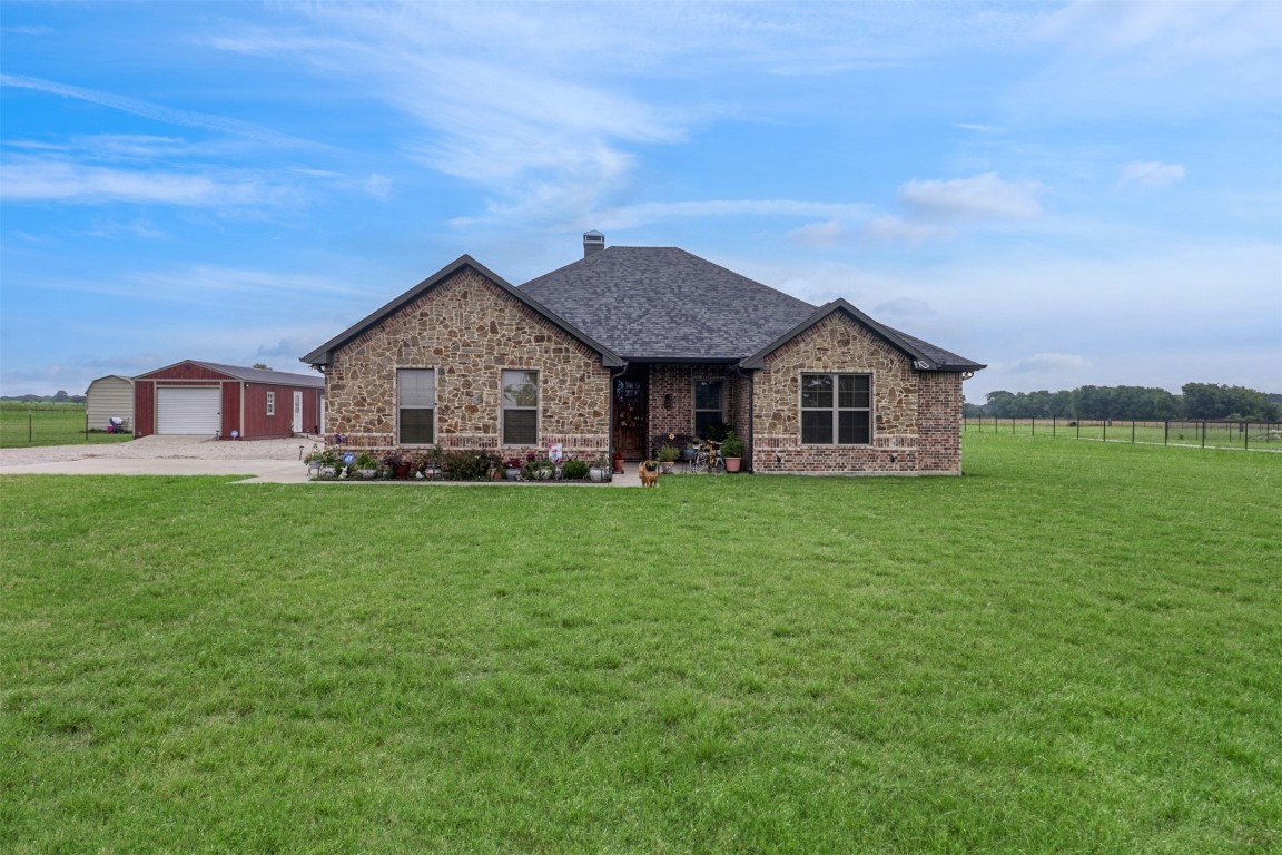 942 Vz County Road 2704 Mabank TX 75147