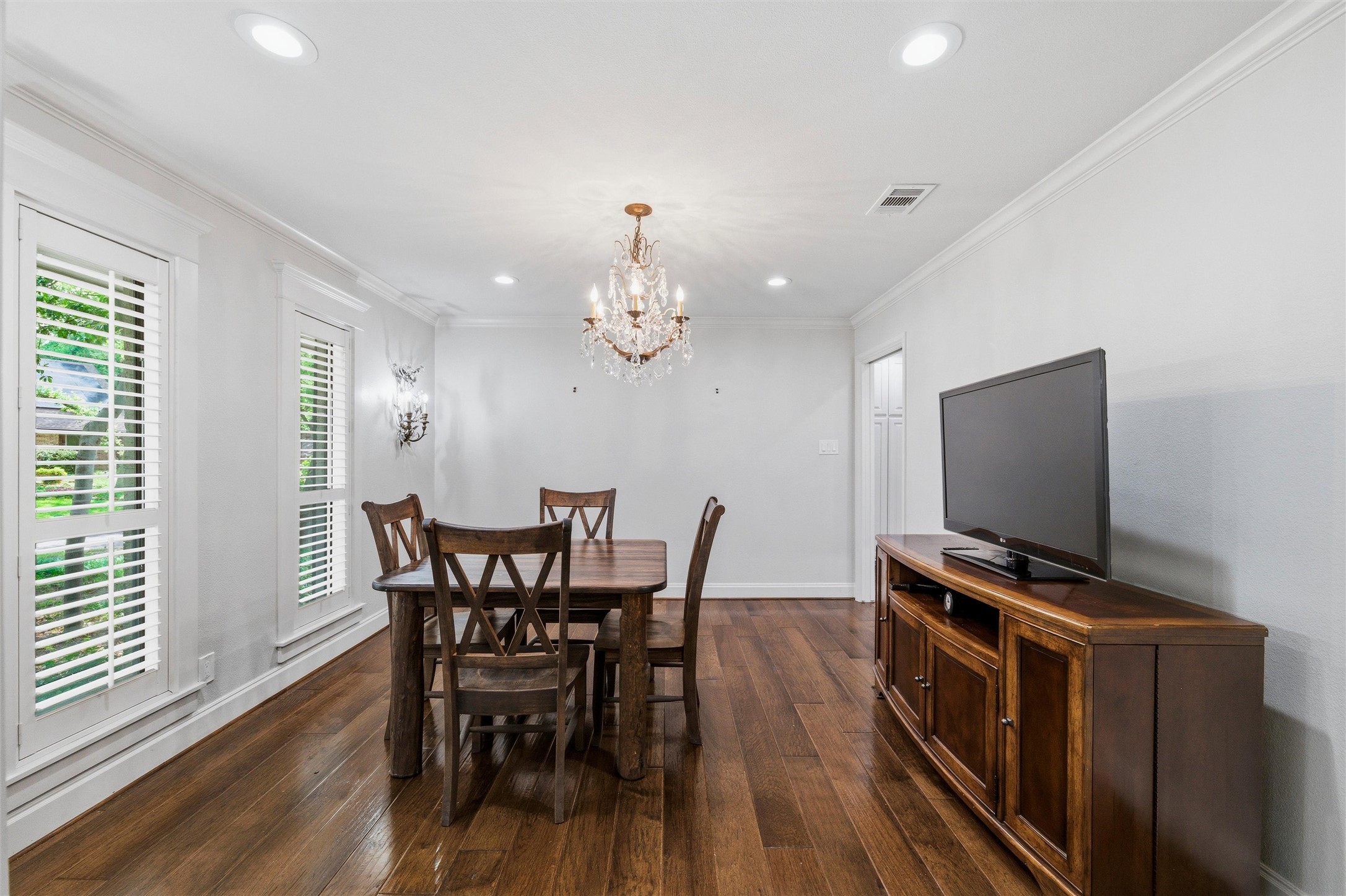 1804 Hillvalley Drive Arlington TX 76013