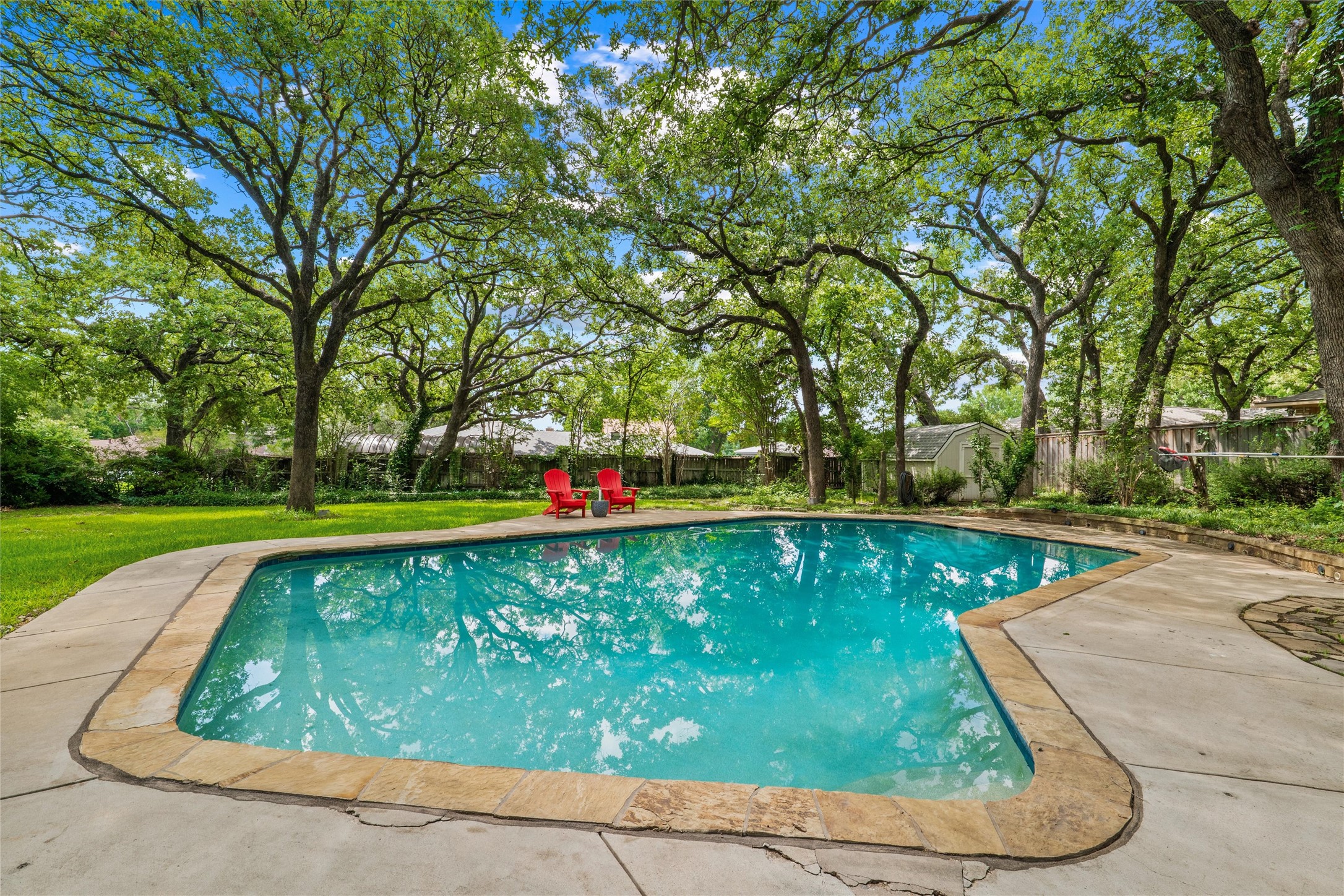 1804 Hillvalley Drive Arlington TX 76013
