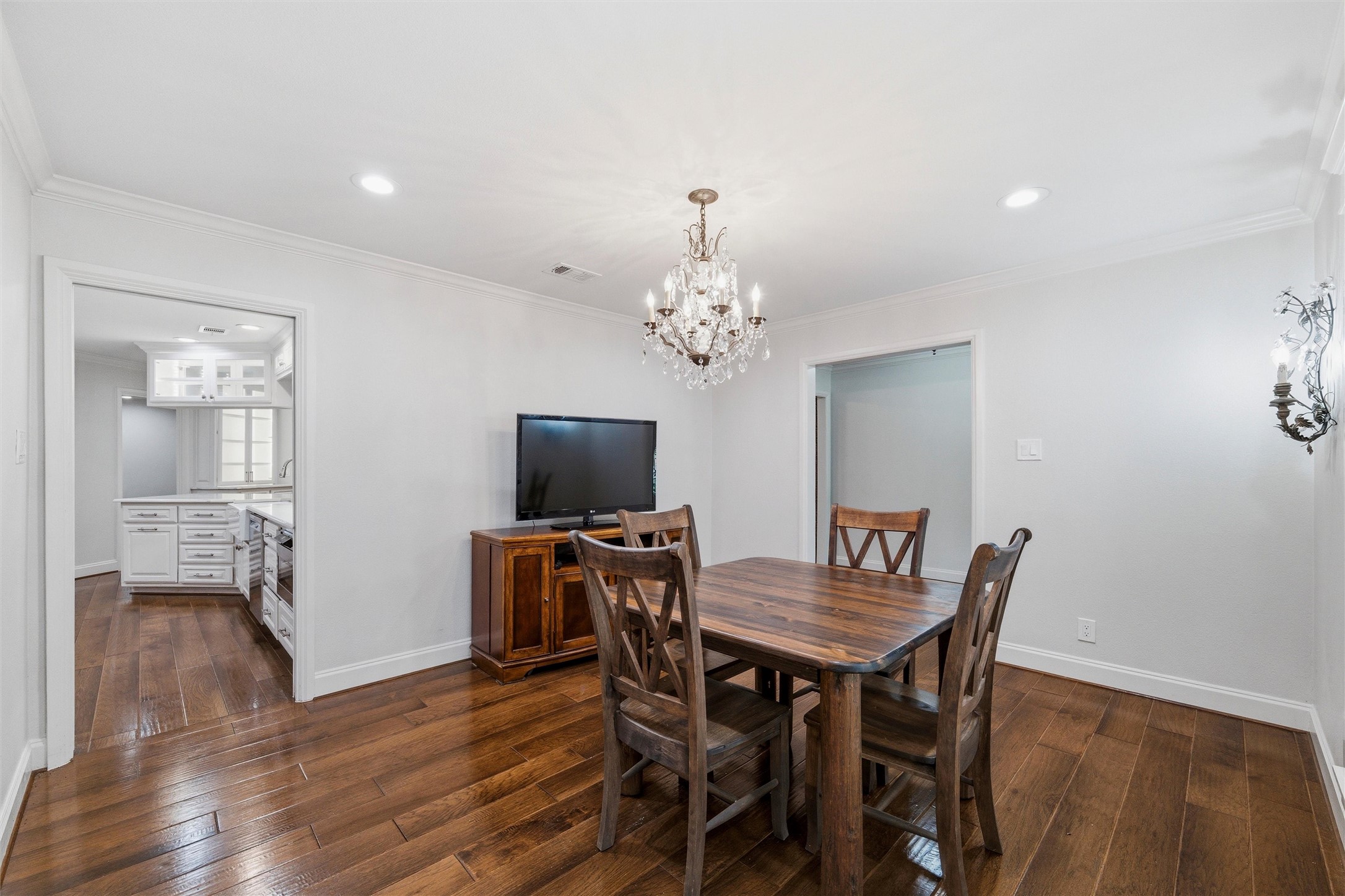 1804 Hillvalley Drive Arlington TX 76013
