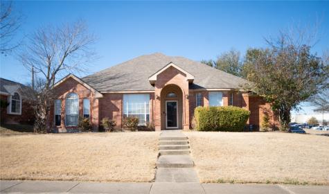 701 Bridle Drive Desoto TX 75115