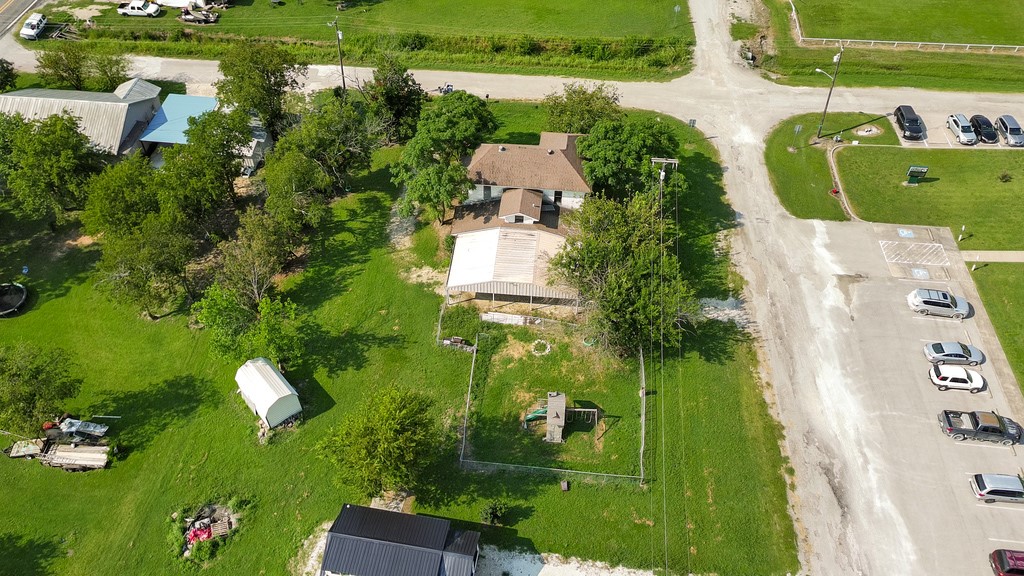112 W Hackberry Street Malone TX 76660