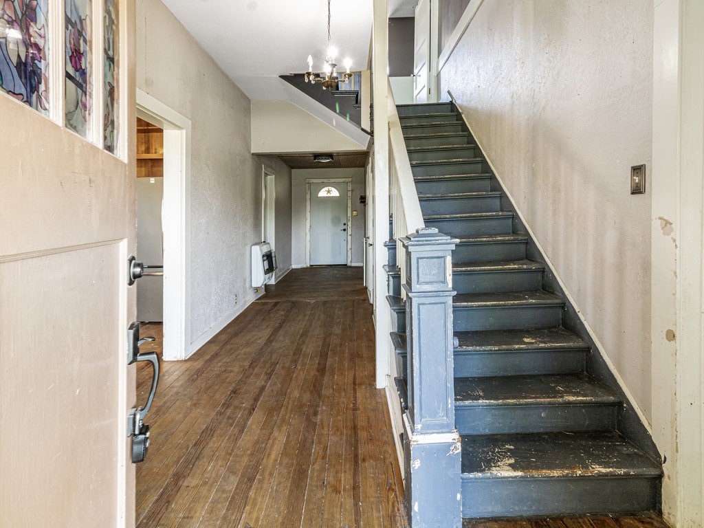 112 W Hackberry Street Malone TX 76660