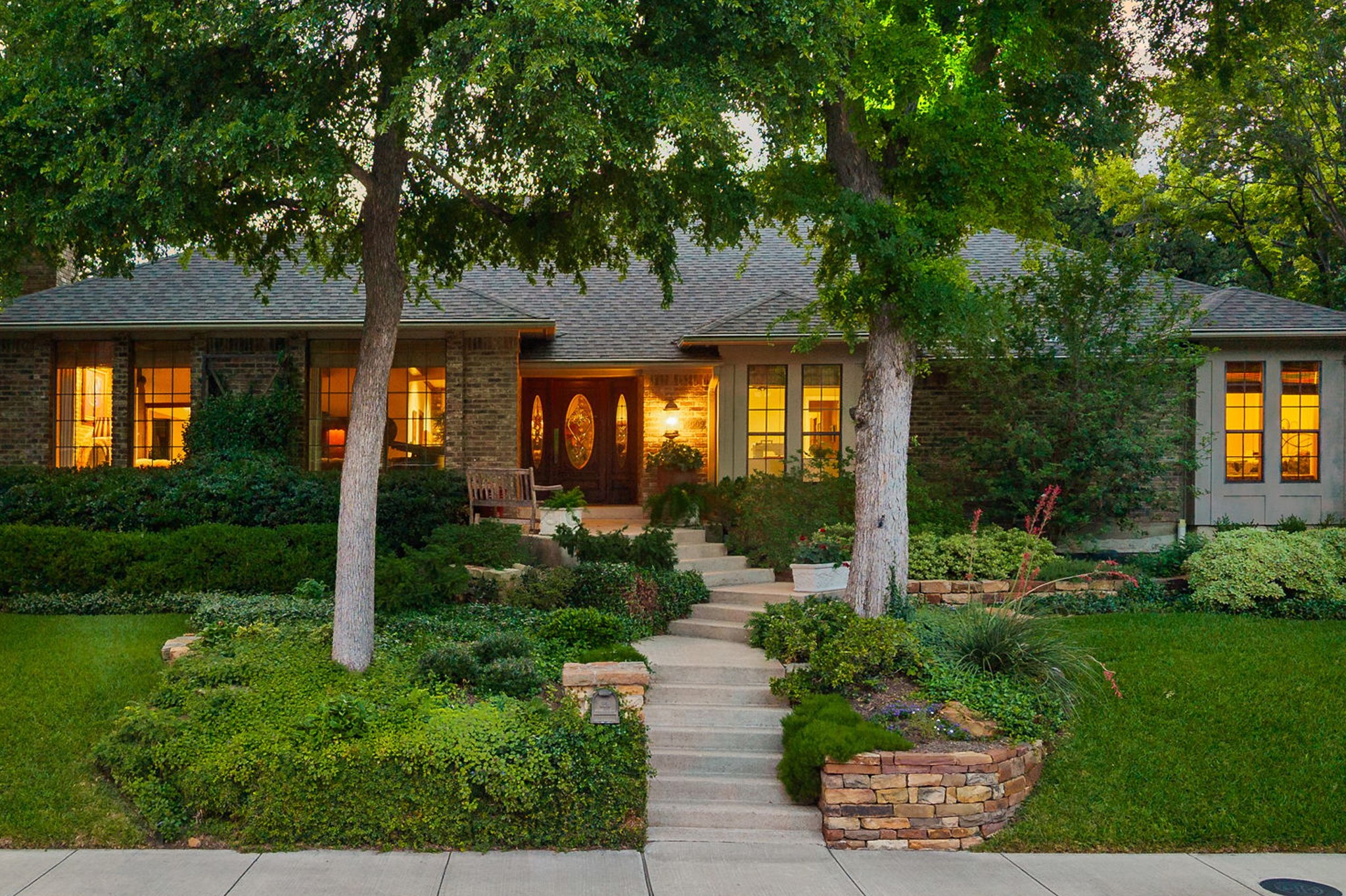 9009 Arbor Park Drive Dallas TX 75243