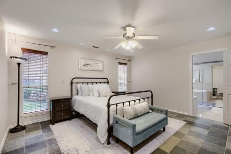 6033 Daven Oaks Drive Dallas TX 75248