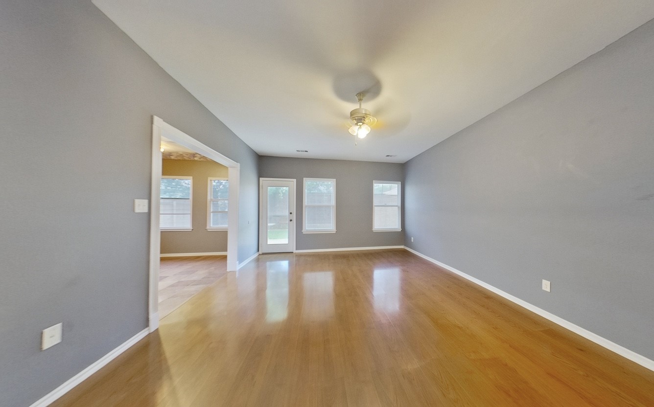 321 Boliver Avenue Lake Dallas TX 75065