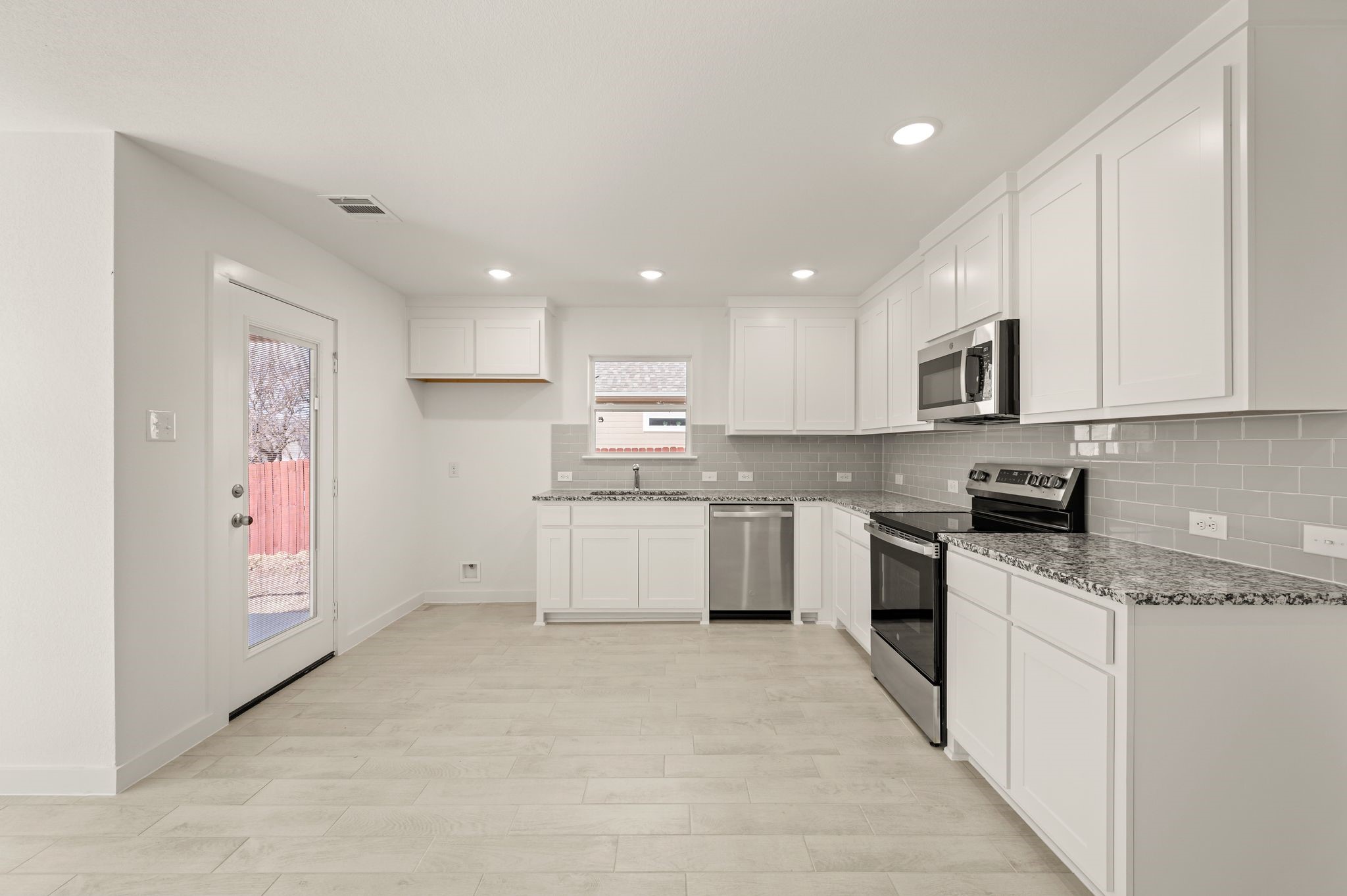 217 Shady Oaks Drive Runaway Bay TX 76426