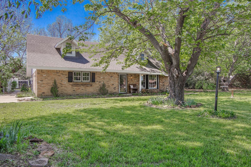 800 Plaza Drive Fort Worth TX 76140