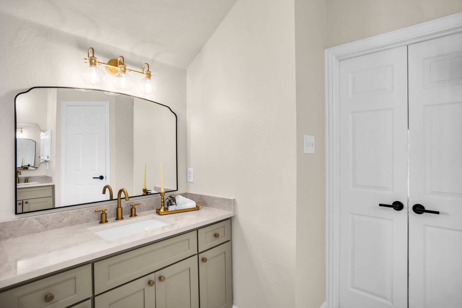 1705 Leander Court Allen TX 75002