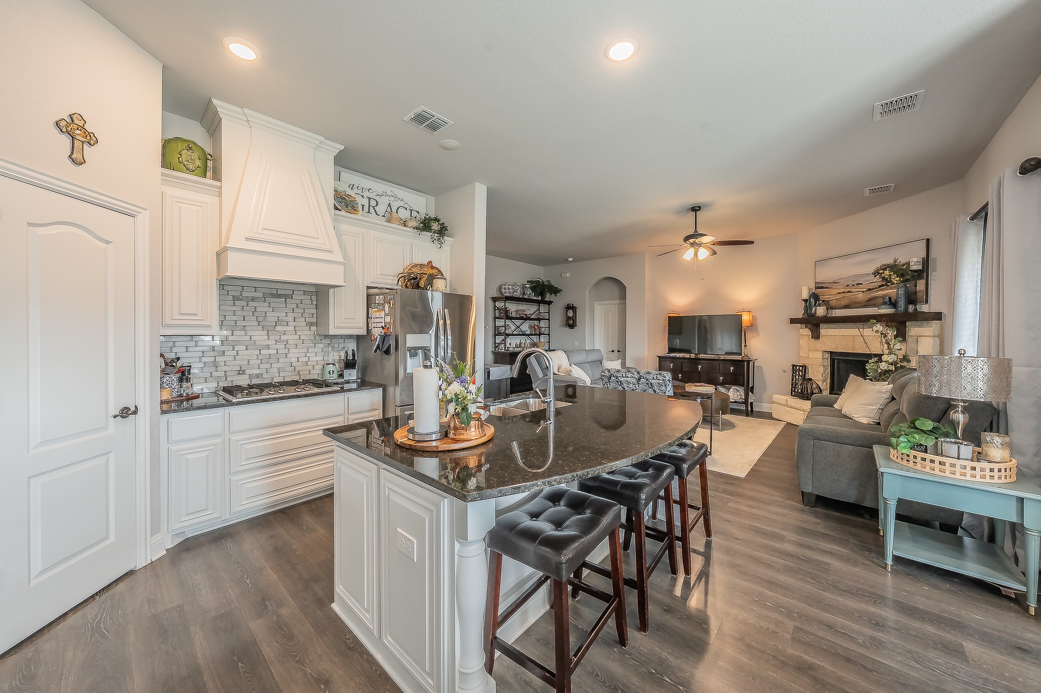 1036 Kingston Drive Godley TX 76044