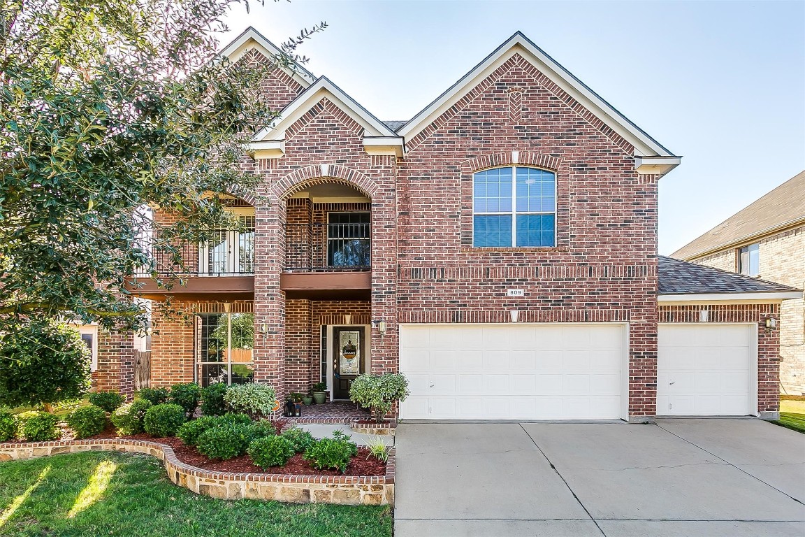 809 Sycamore Street Burleson TX 76028