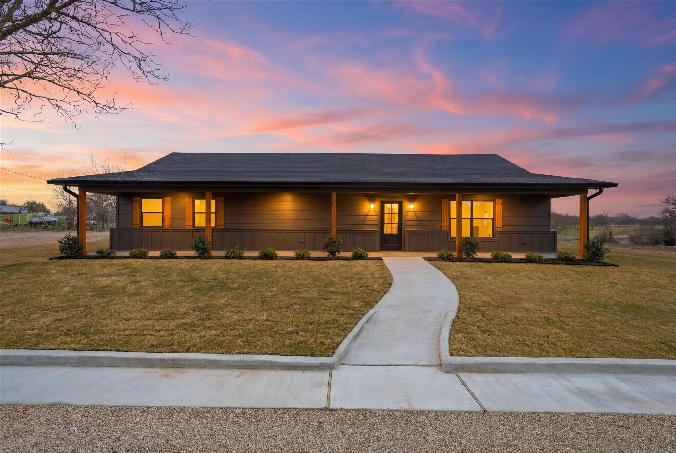 2303 Pilgrim Lane Lorena TX 76655
