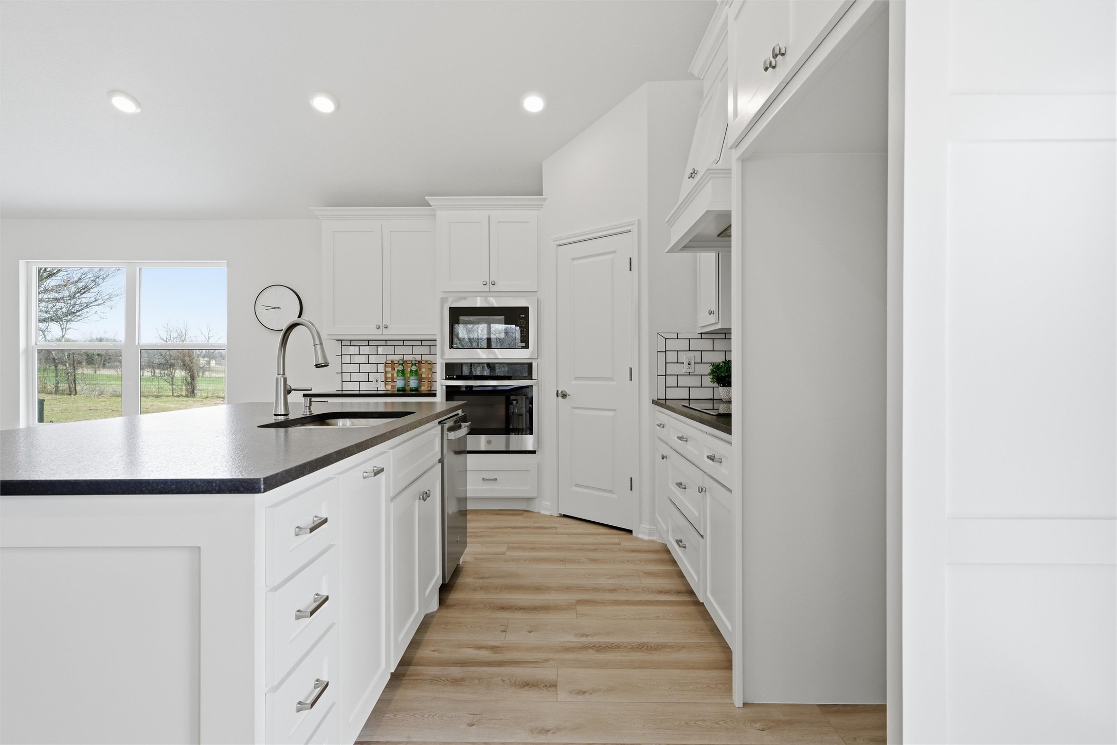 2303 Pilgrim Lane Lorena TX 76655