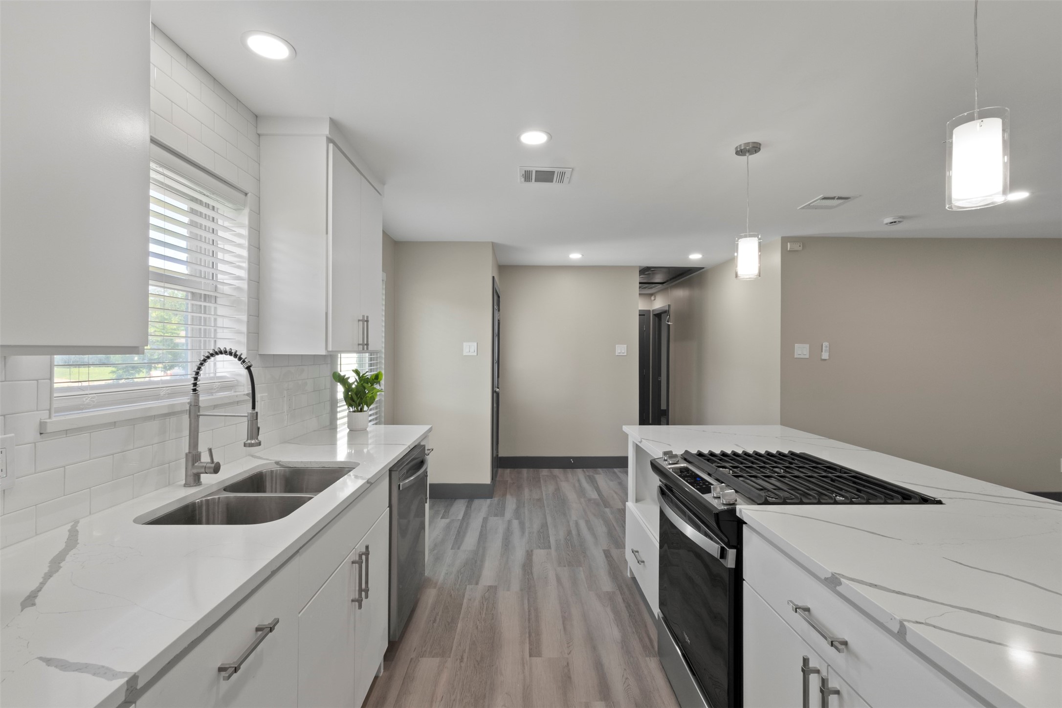 1006 Shorehaven Drive Garland TX 75040