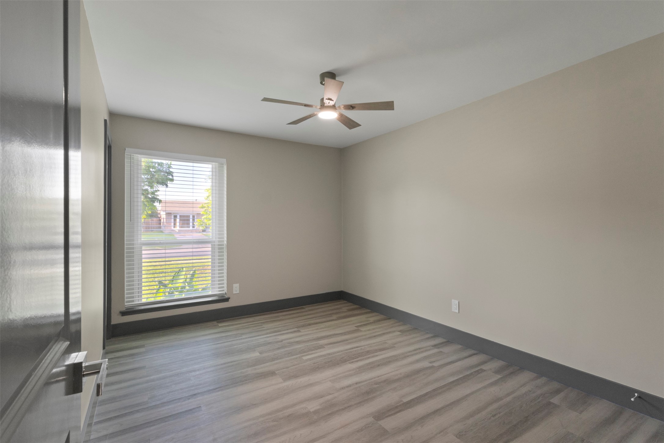 1006 Shorehaven Drive Garland TX 75040