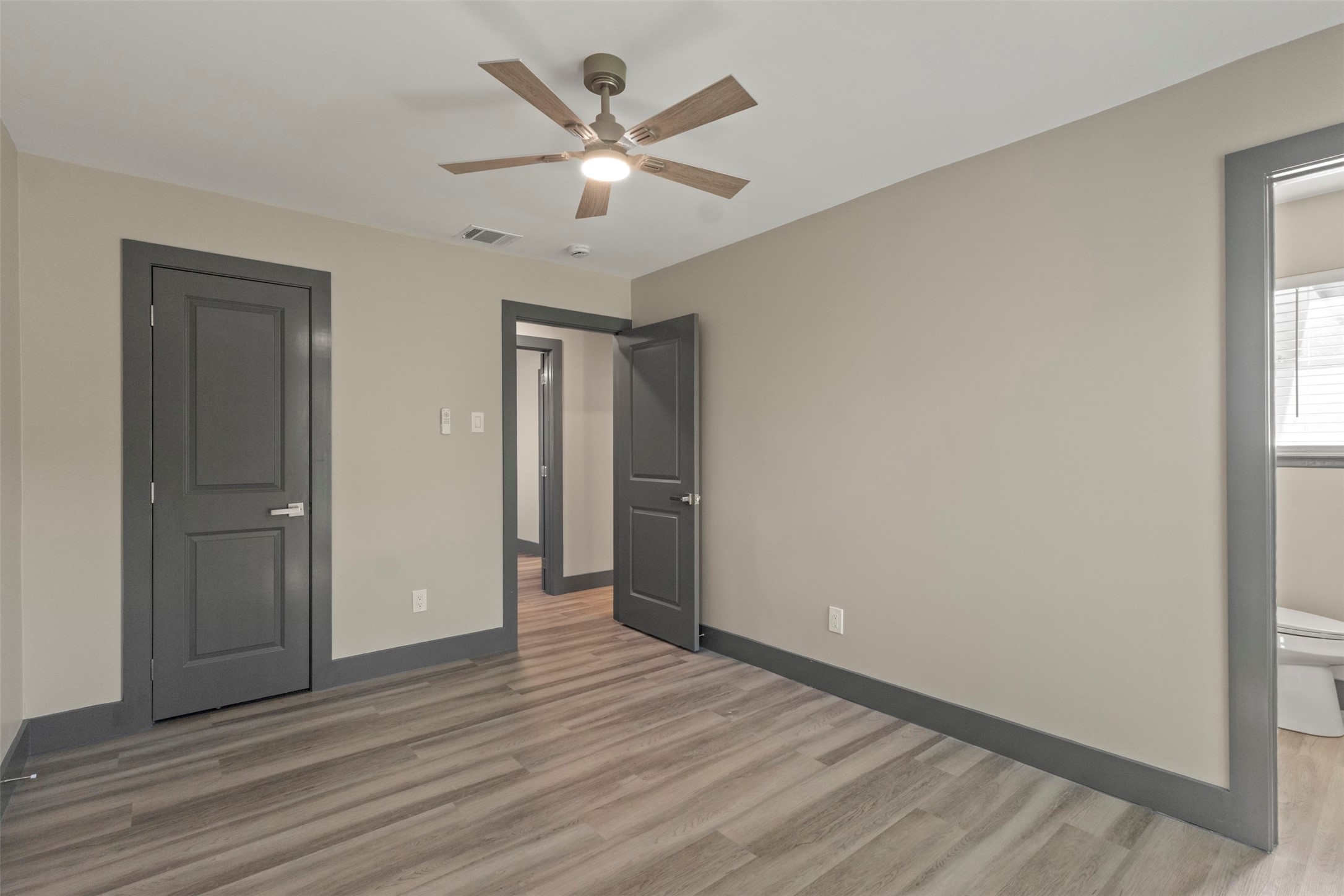 1006 Shorehaven Drive Garland TX 75040