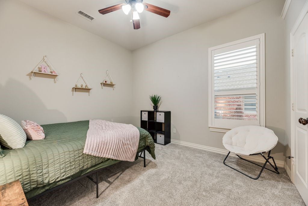 1613 Woodlawn Avenue Royse City TX 75189