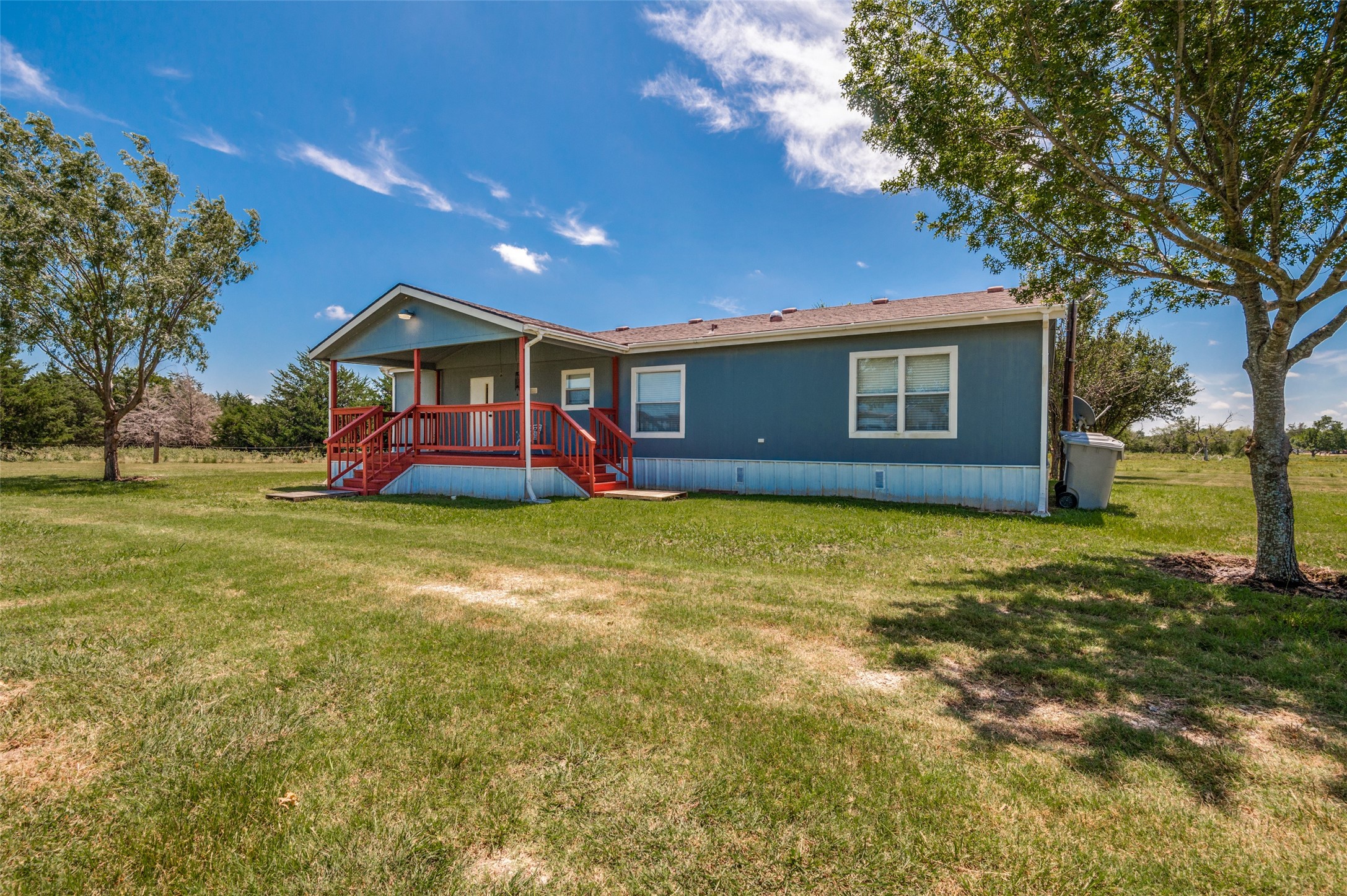 9121 NE County Road 2170 Powell TX 75153