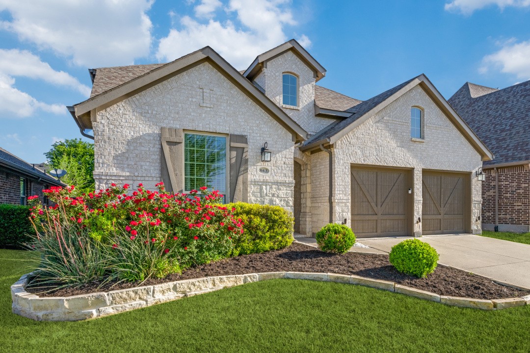 863 Forest Street Little Elm TX 76227