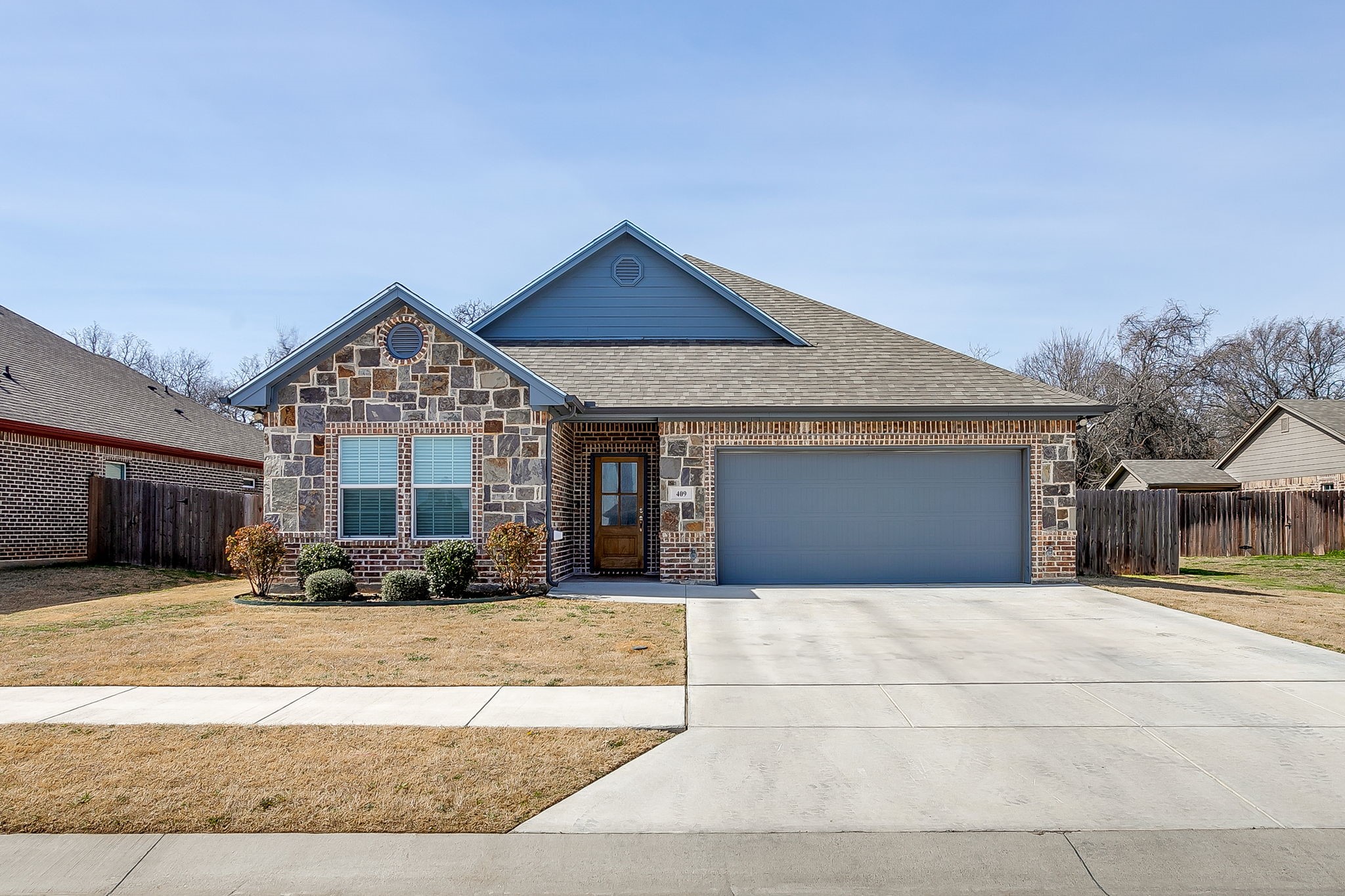 409 Titus Drive Springtown TX 76082