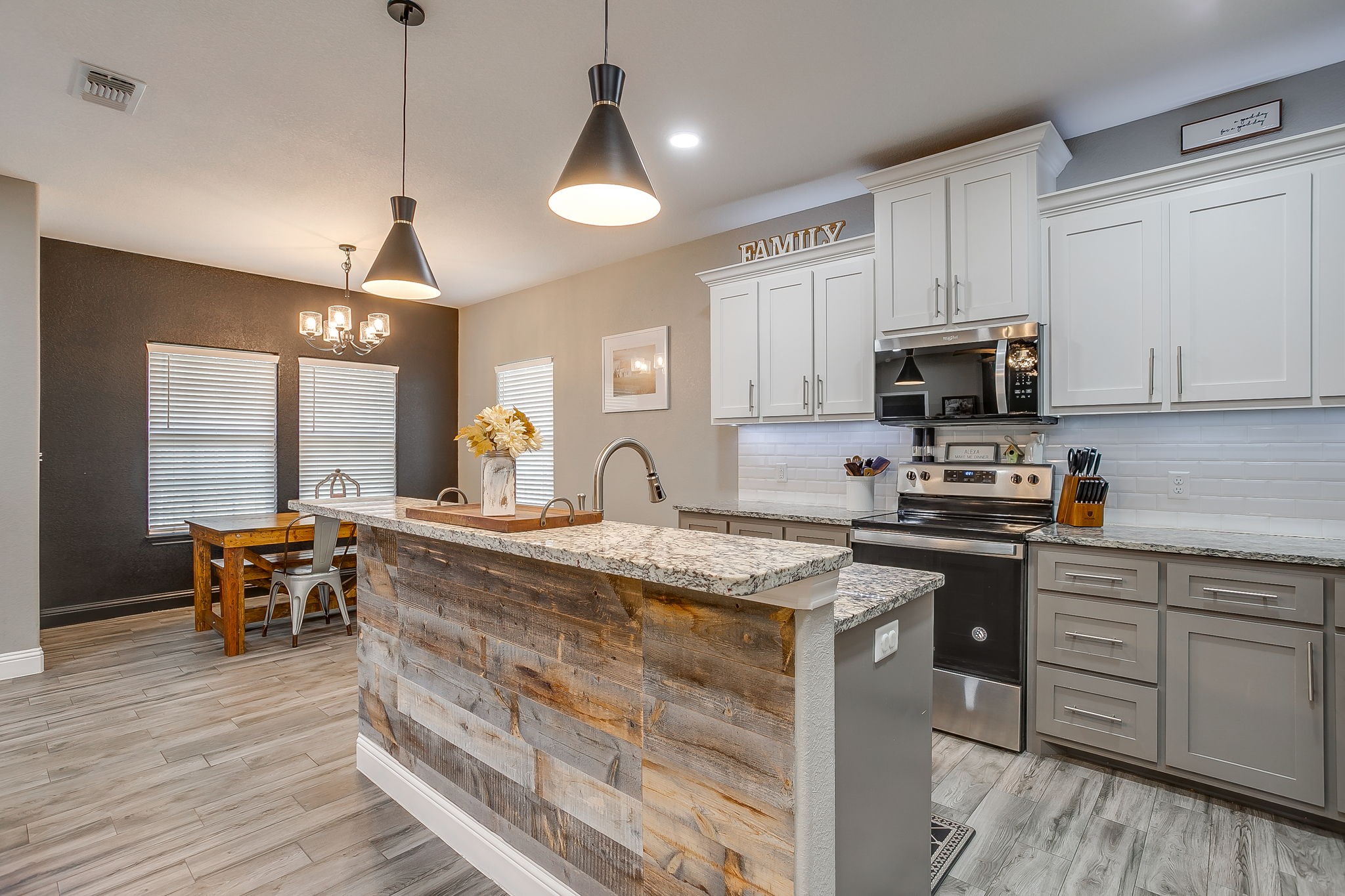 409 Titus Drive Springtown TX 76082