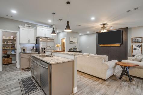 409 Titus Drive Springtown TX 76082