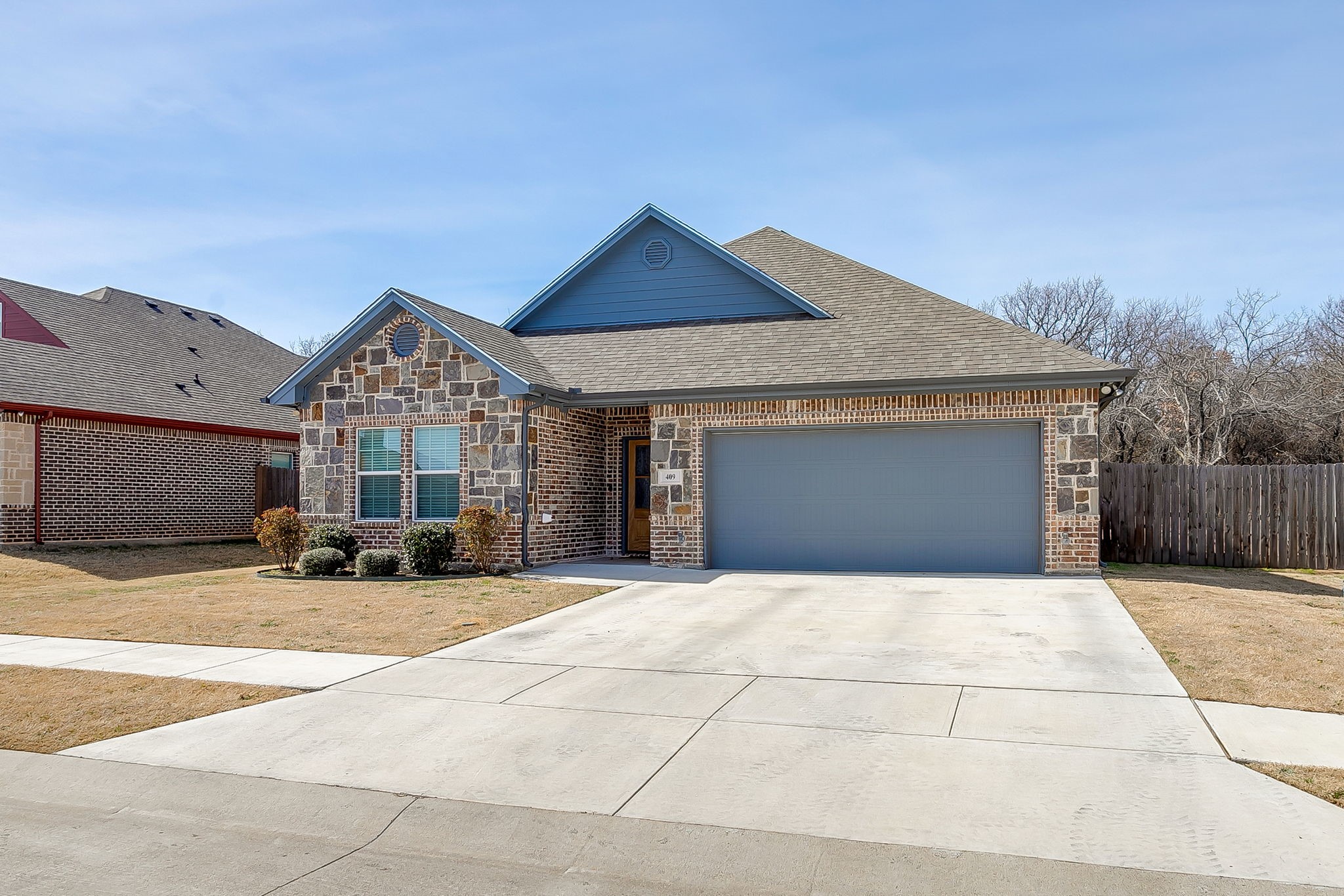 409 Titus Drive Springtown TX 76082