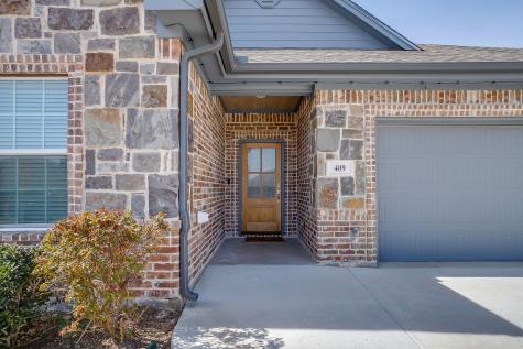 409 Titus Drive Springtown TX 76082