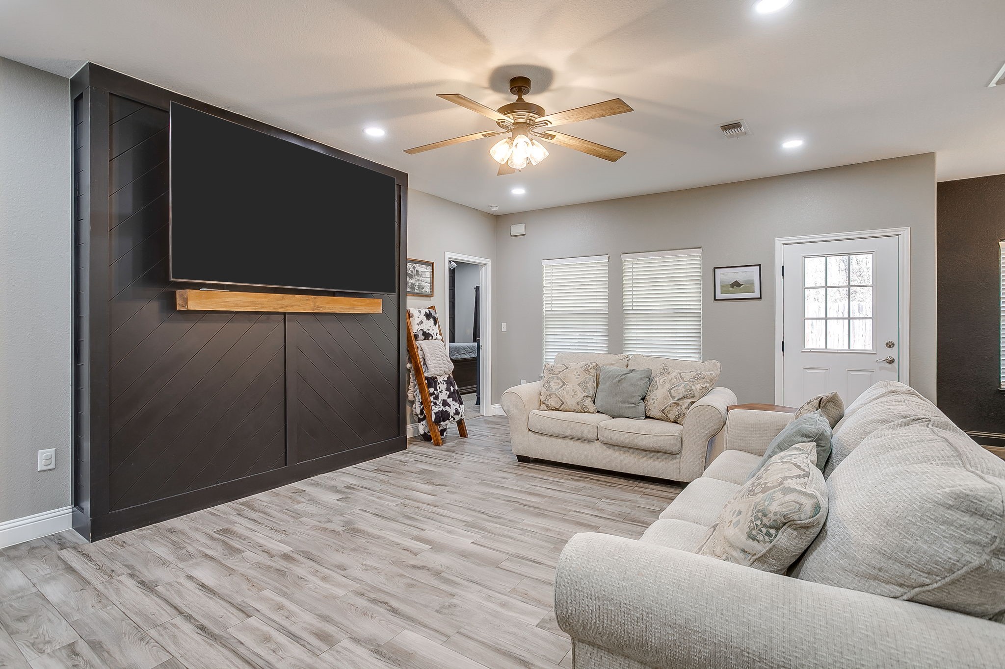 409 Titus Drive Springtown TX 76082