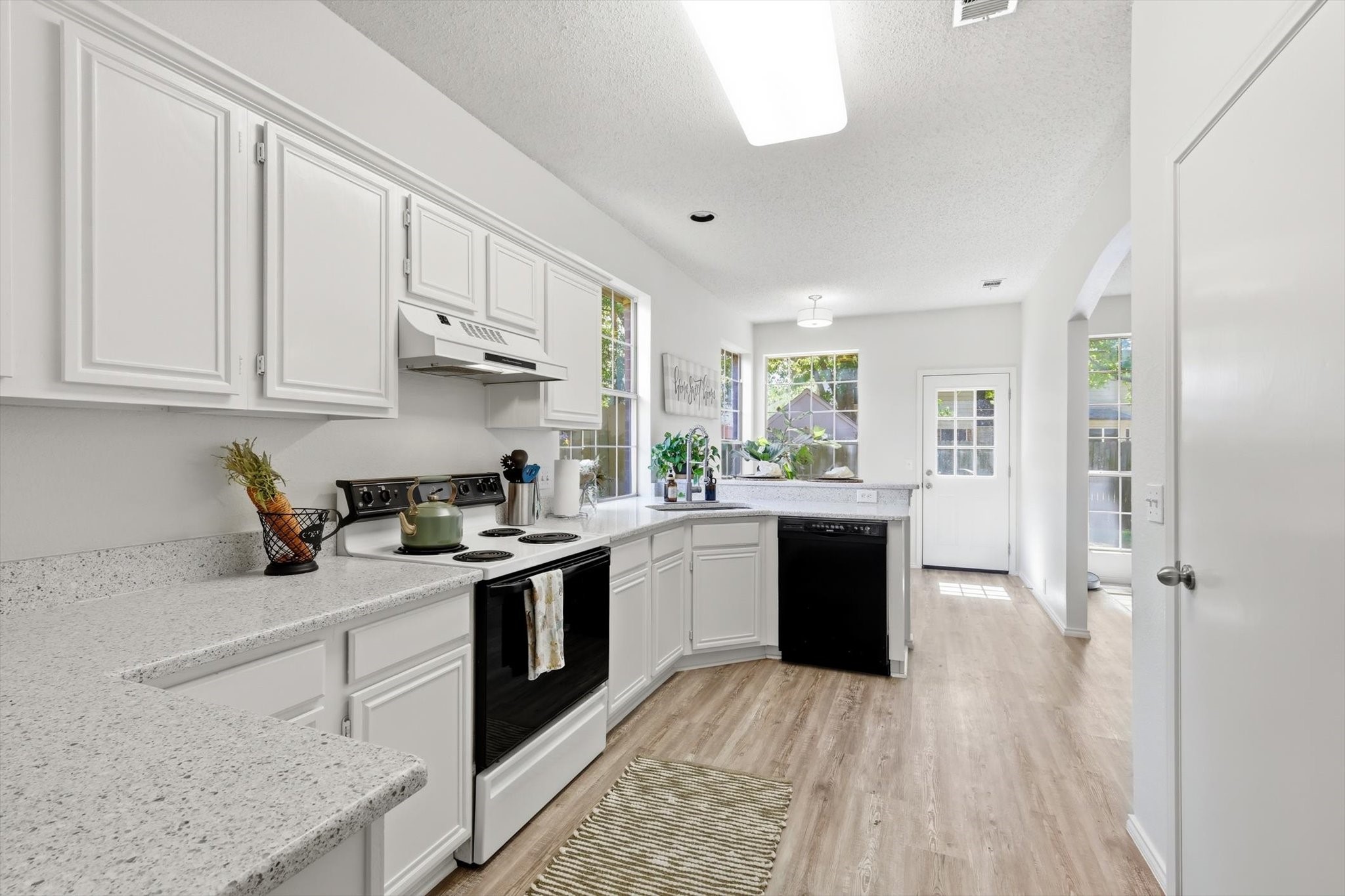 239 High Pointe Lane Cedar Hill TX 75104
